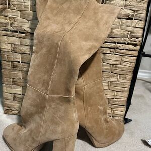 Steve Madden Tan Heeled Boots